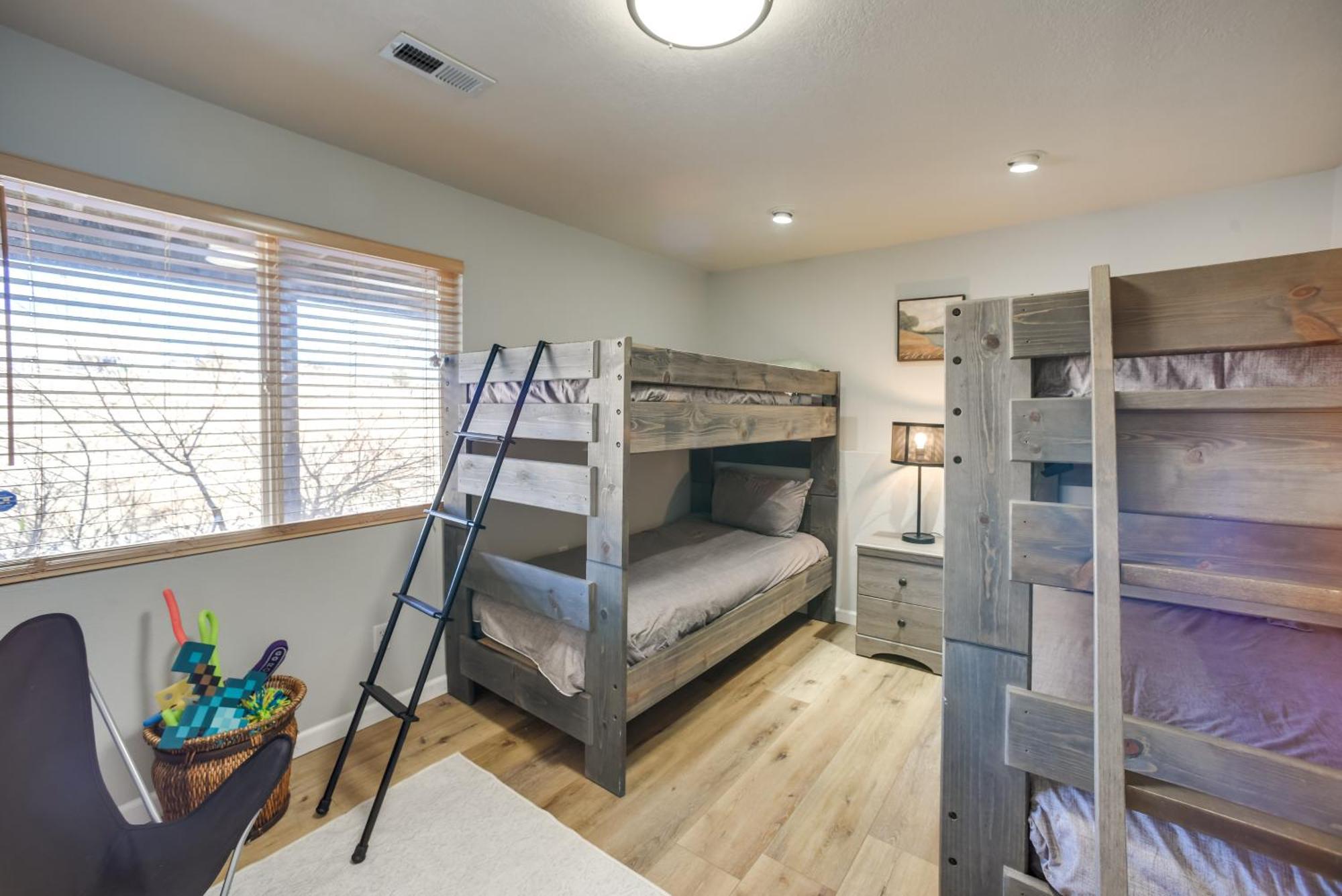 Updated Springs Home - 3 Mi To Garden Of The Gods! Colorado Springs Ngoại thất bức ảnh