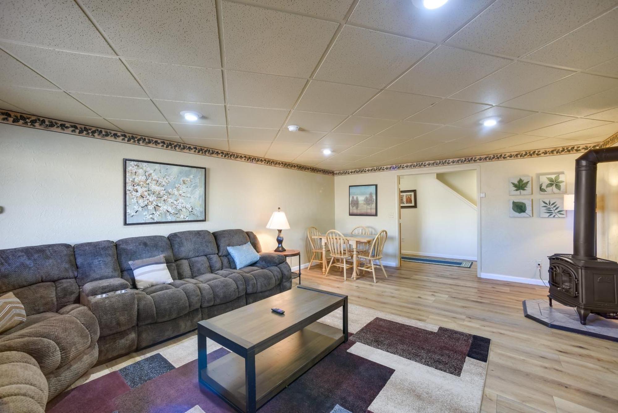 Updated Springs Home - 3 Mi To Garden Of The Gods! Colorado Springs Ngoại thất bức ảnh